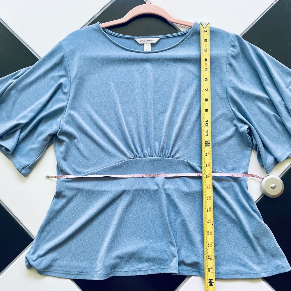 BANANA REPUBLIC Periwinkle Baby Blue Cozy Bell Sleeve Top L Large - Picture 4 of 7